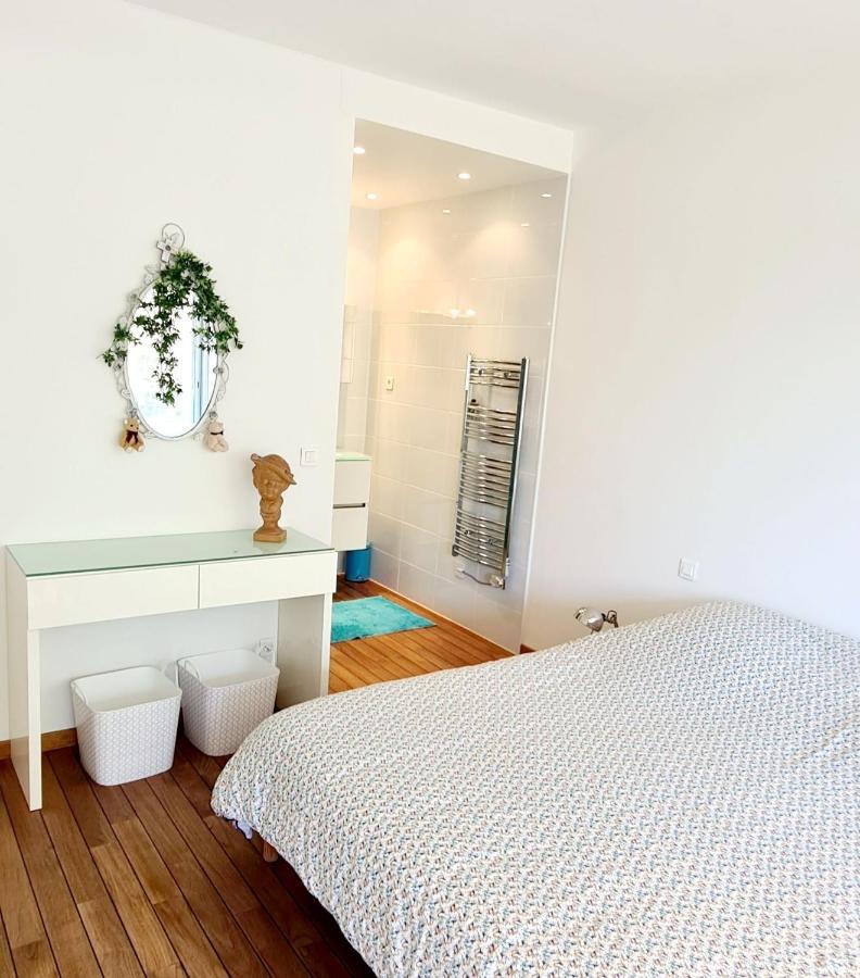 Superbe Appartement Dans Cadre D'Exception - Piscine, Plage Et Tennis Prive Bandol Extérieur photo